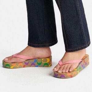 Coach Rainbow Logo Platform Flip Flops Sandals Pink Straps Women's Size 7 Spring